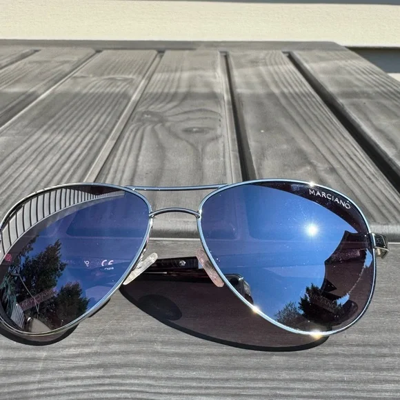 Guess by Merciano Crystal Accent Aviator Sunglasses - Picture 9 of 9